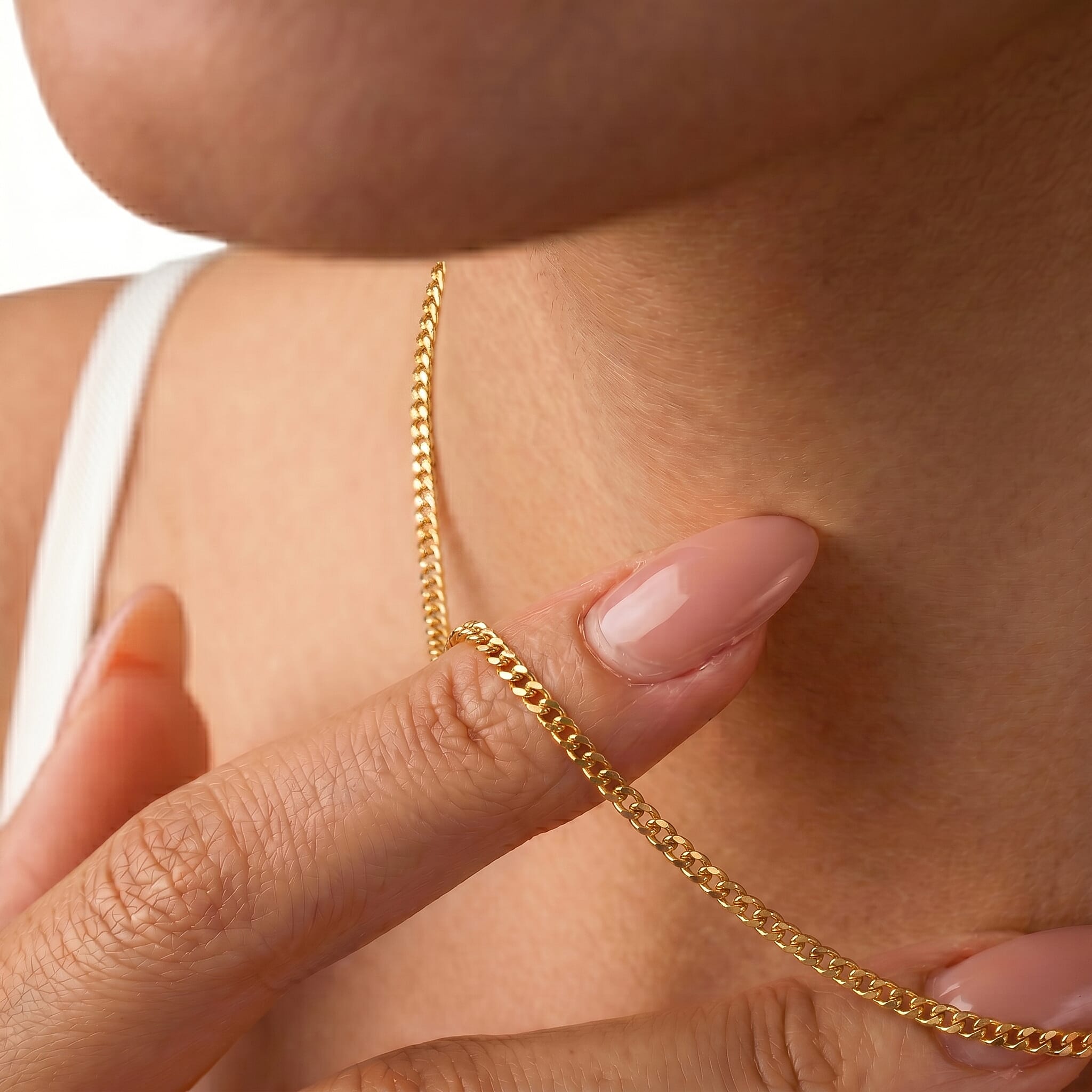 9K Yellow Gold Curb Chain with Spring Ring Clasp