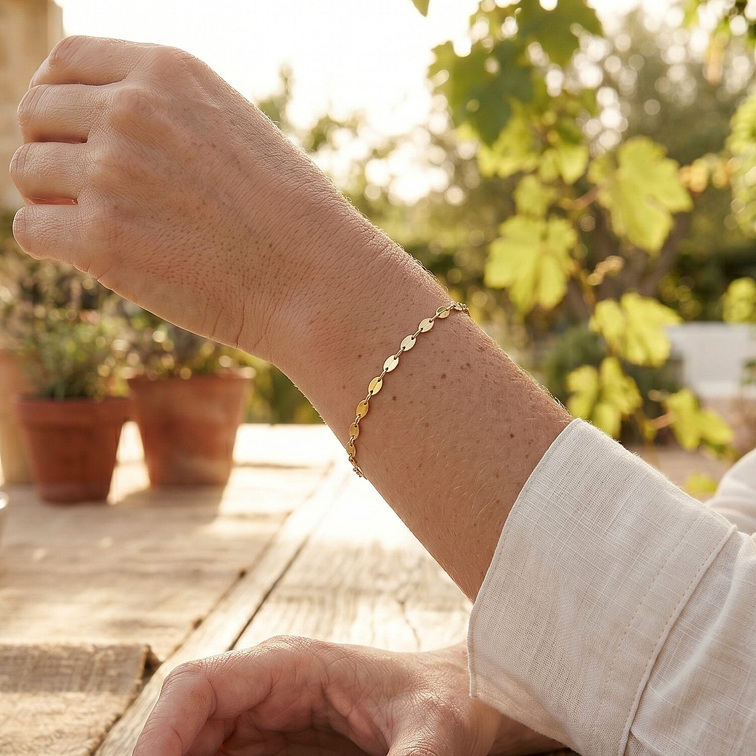 9K Yellow Gold Adjustable Bracelet (Size - 6.5-7.5) with Spring Ring Clasp