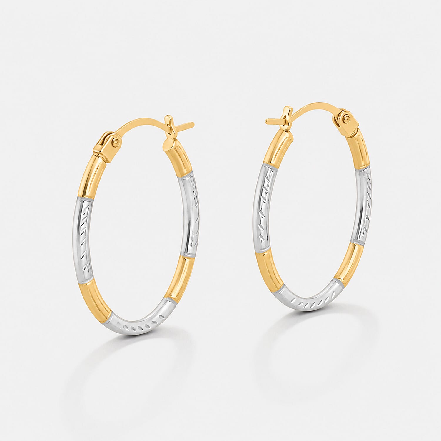 9K Yellow Gold Earring with Clasp in Two Tone Plating