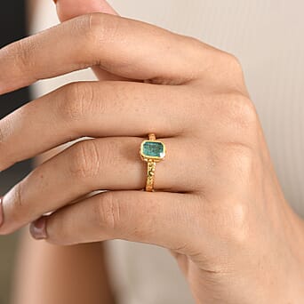 https://tjcuk.sirv.com/Products/85/9/8594208/GP-Family-Legacy-Italy-AAA-Gemfields-Zambian-Emerald-Blue-Sapphire-Rin_8594208_2.jpg?w=342&h=342