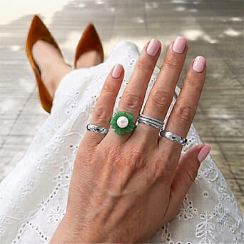 https://tjcuk.sirv.com/Products/85/9/8594882/D-Joy-White-Edison-Pearl-Dyed-Green-Jade-Ring-in-Rhodium-Overlay-Sterl_8594882_2.jpg?w=342&h=342