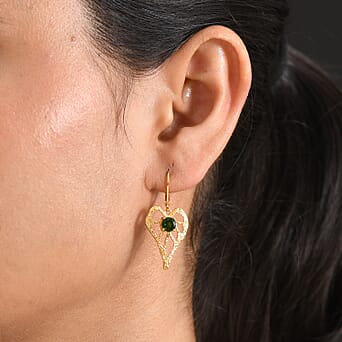 https://tjcuk.sirv.com/Products/85/9/8597010/EverTrue-Natural-Chrome-Diopside-Heart-Dangle-Earring-with-Lever-Back-_8597010_1.jpg?w=342&h=342
