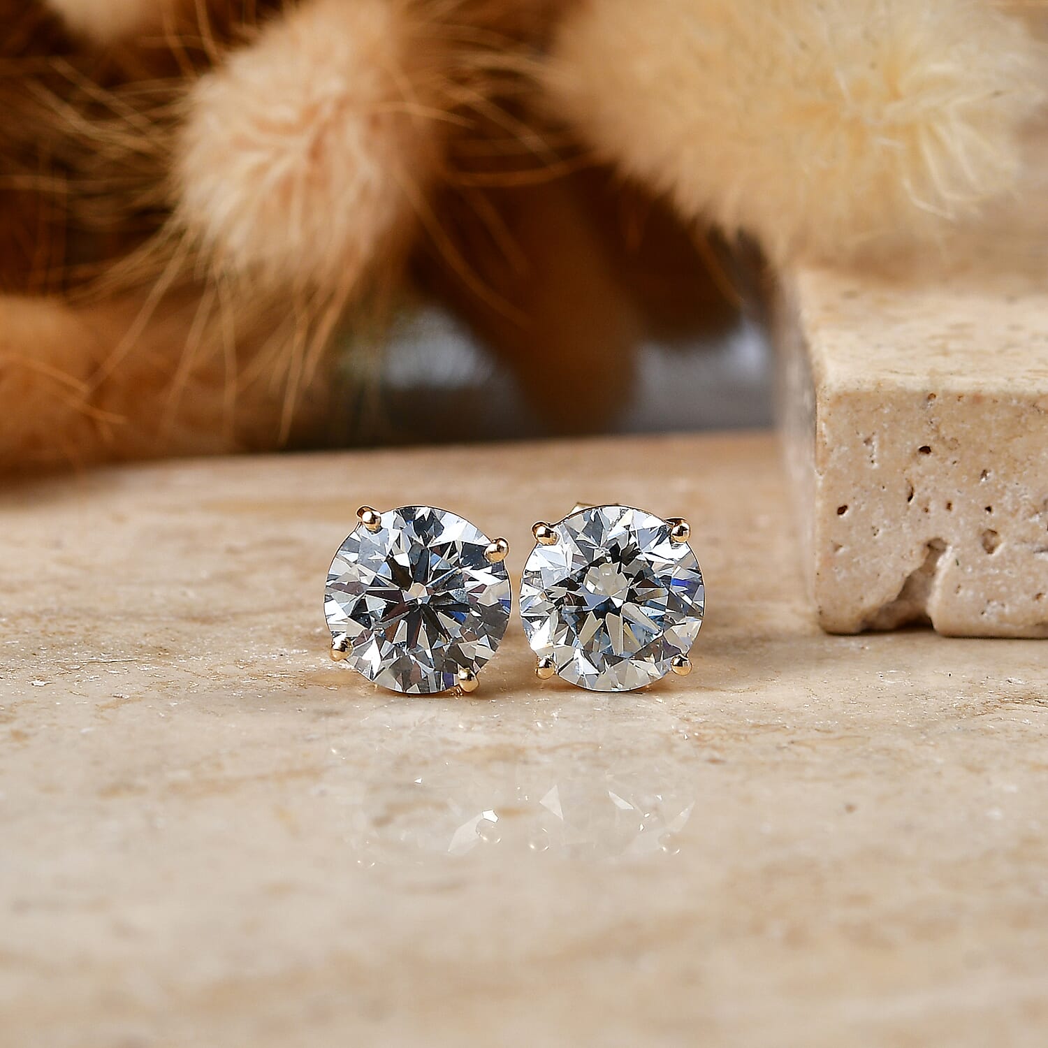 Luxuriant - 9K Yellow Gold SGL Certified Lab Grown Diamond (SI-G-H) Solitaire Stud Push Post Earring 5.10 Ct.