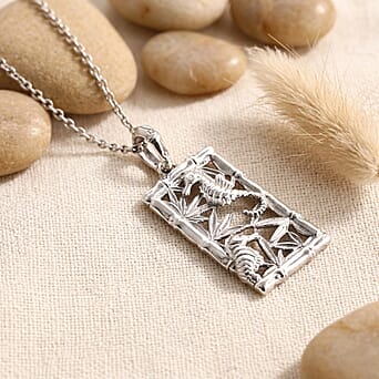 https://tjcuk.sirv.com/Products/85/9/8599135/D-Joy-Sterling-Silver-Seahorse-Pendant_8599135_1.jpg?w=342&h=342