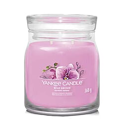 YANKEE CANDLE  2 Wick Candle (368 Grams - Burn Time 35-50 Hours) - Lilac Blossoms