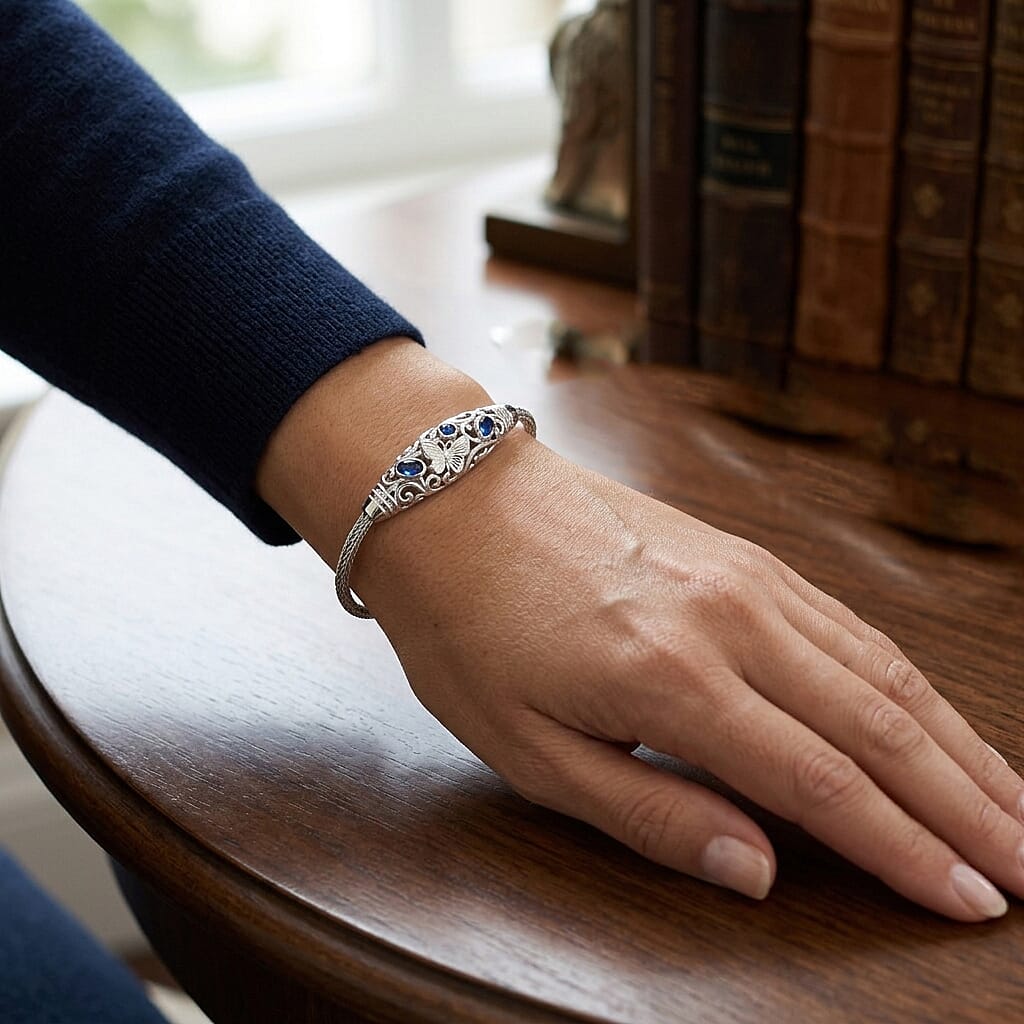 Royal Bali Collection - D'Joy Blue Sapphire Sterling Silver Bracelet (Size - 8), Silver Wt.12.35 Gms