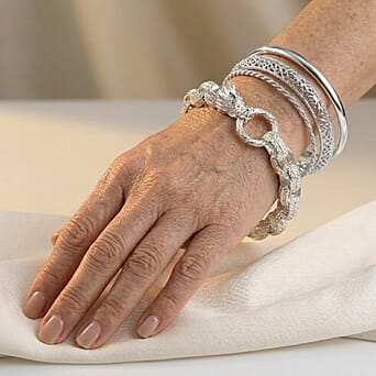 https://tjcuk.sirv.com/Products/86/0/8600605/Royal-Bali-Collection-D-Joy-Sterling-Silver-Dragon-Bracelet-Size-7-5-S_8600605_2.jpg?w=342&h=342