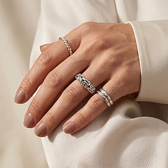 https://tjcuk.sirv.com/Products/86/0/8600717/D-Joy-Sterling-Silver-Ring-Silver-Wt-5-Gms_8600717_2.jpg?w=342&h=342