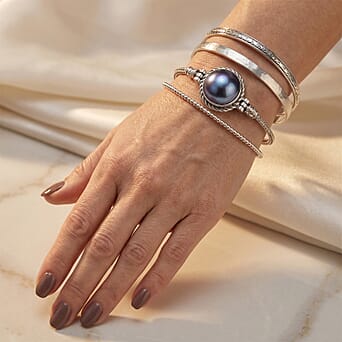 https://tjcuk.sirv.com/Products/86/0/8602084/D-Joy-Mabe-Pearl-Sterling-Silver-Bracelet-Size-8-with-Lobster-Clasp-8-_8602084_2.jpg?w=342&h=342