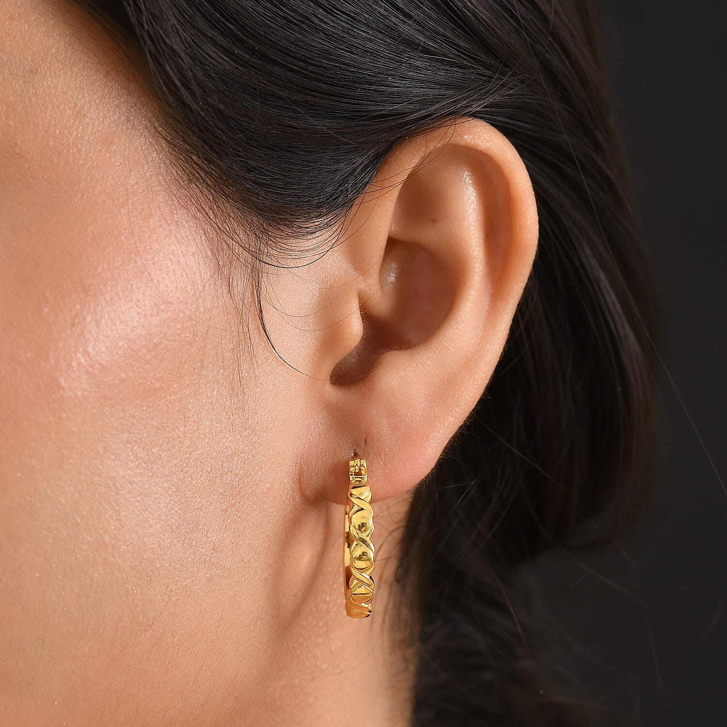 EverTrue Bronzella Collection - Full Hoop Earring with Clasp in 18K Gold Plating