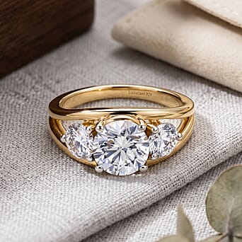 https://tjcuk.sirv.com/Products/86/0/8608739/Luxuriant-SGL-Certified-Lab-Grown-Diamond-SI-G-H-Trilogy-Ring-in-18K-V_8608739_2.jpg?w=342&h=342