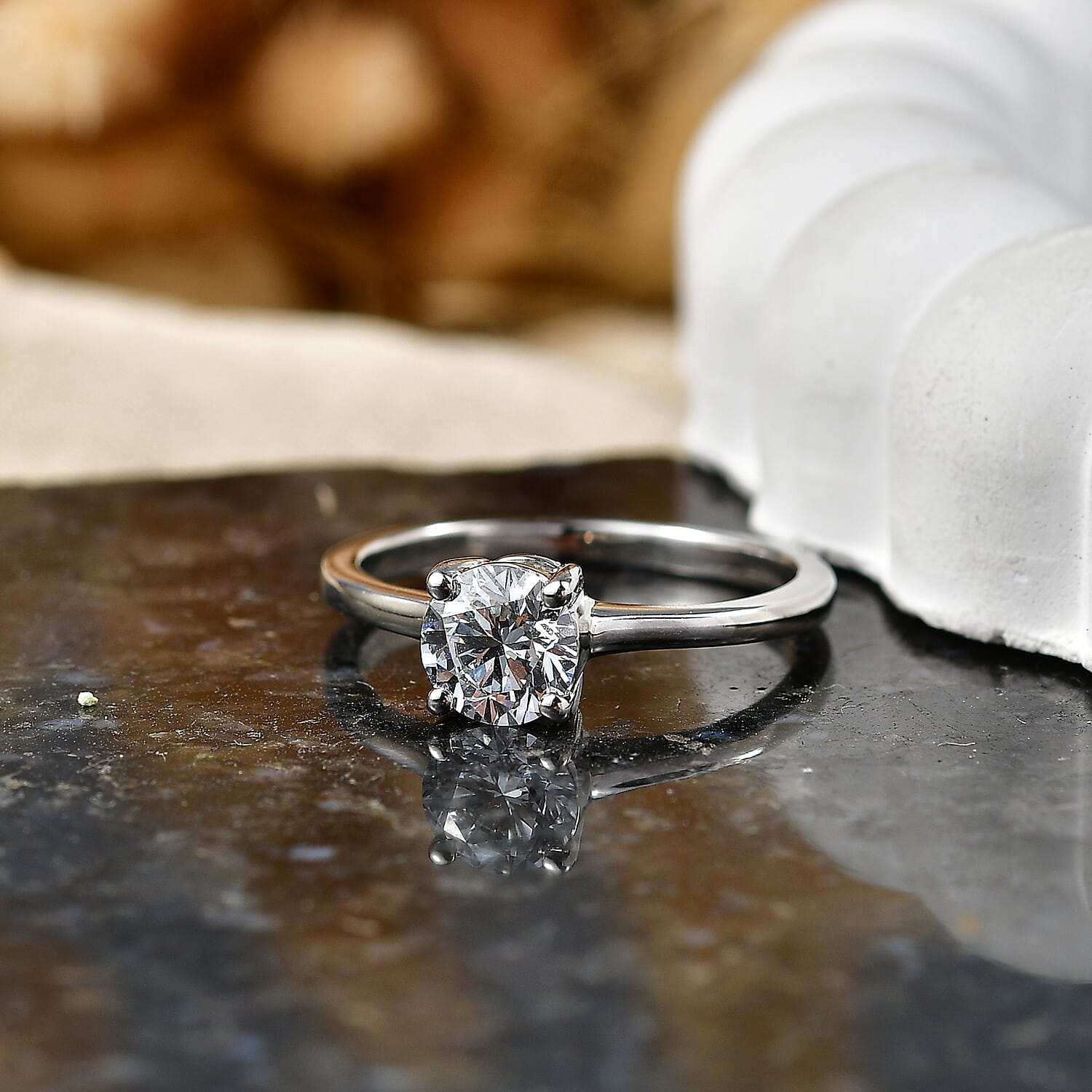 Luxuriant - 950 Platinum IGI Certified Lab Grown Diamond (VS-E-F) Solitaire Ring 1.00 Ct, Platinum Wt.4.70 Gms