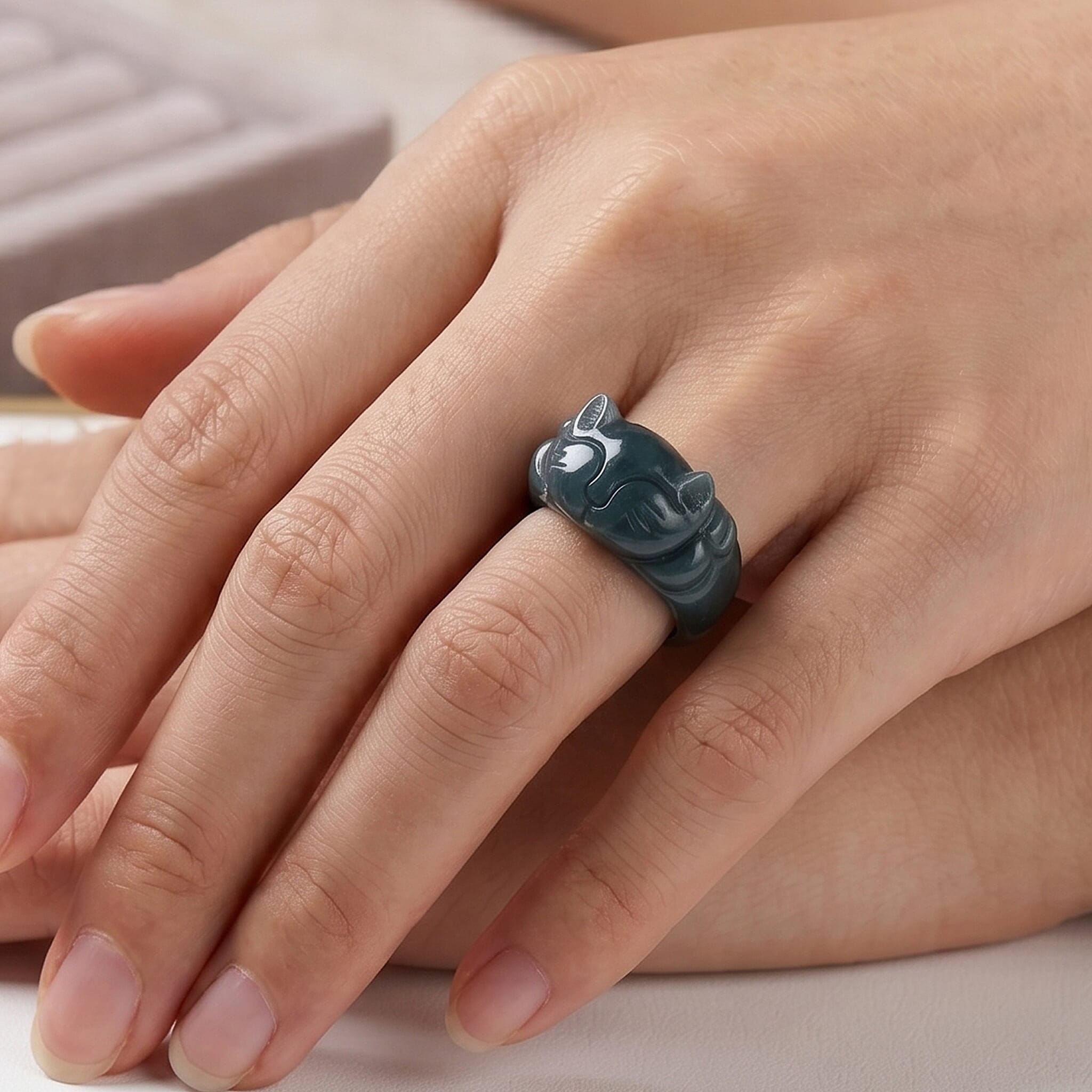 Natural Jade Ring 60.00 Ct.