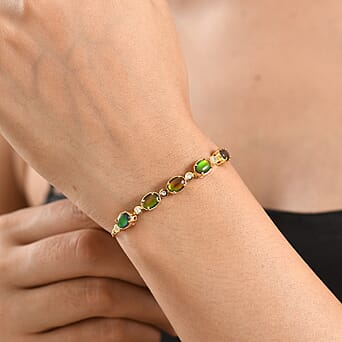 https://tjcuk.sirv.com/Products/86/1/8617214/Luxuriant-Ammolite-Lab-Grown-Diamond-SI-G-H-Adjustable-Bracelet-Size-1_8617214_1.jpg?w=342&h=342