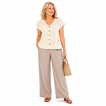 https://tjcuk.sirv.com/Products/86/1/8617379/Charlotte-West-Top-Size-14-Cream_8617379.jpg?w=342&h=342