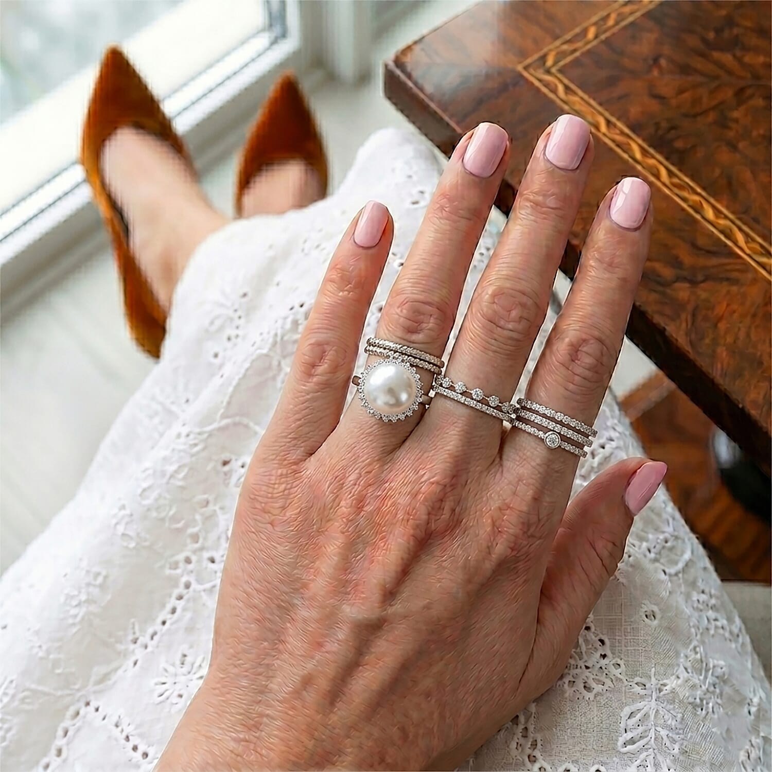 D'Joy White Edison Pearl, Lab Grown Diamond Fancy Ring in Rhodium OverlaySterling Silver  13.900  Ct.