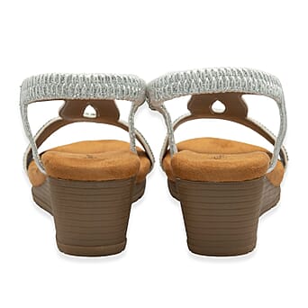 https://tjcuk.sirv.com/Products/86/2/8621137/Dunlop-Ladies-Sandal-Size-8-Silver_8621137_3.jpg?w=342&h=342