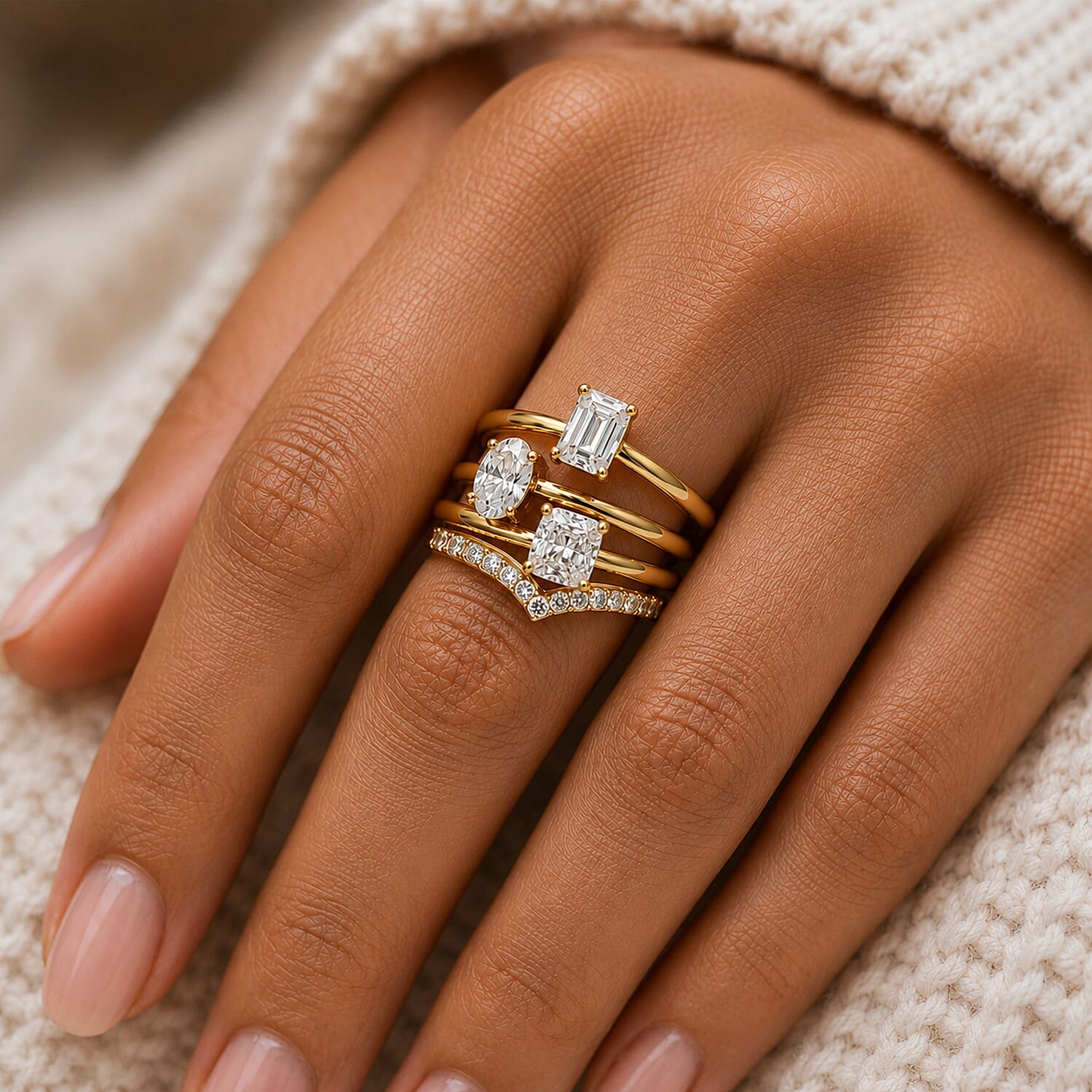 LUXURIANT - 9K Yellow Gold SGL Certified Lab Grown Diamond (VS-E-F) Solitaire Ring 1.00 Ct.