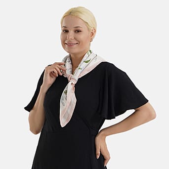 https://tjcuk.sirv.com/Products/86/2/8629918/Pack-of-2-Printed-Square-Scarves_8629918_2.jpg?w=342&h=342