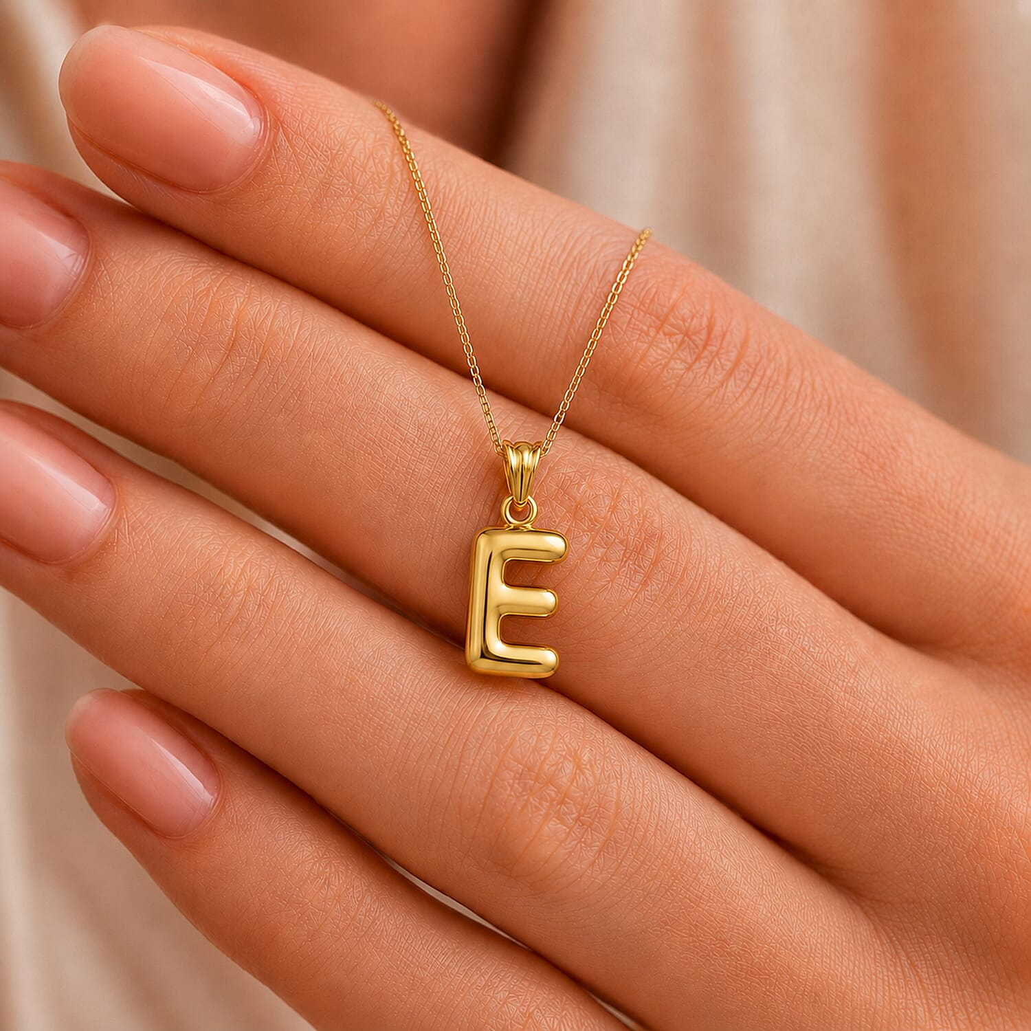 9K Yellow Gold E Initial Pendant