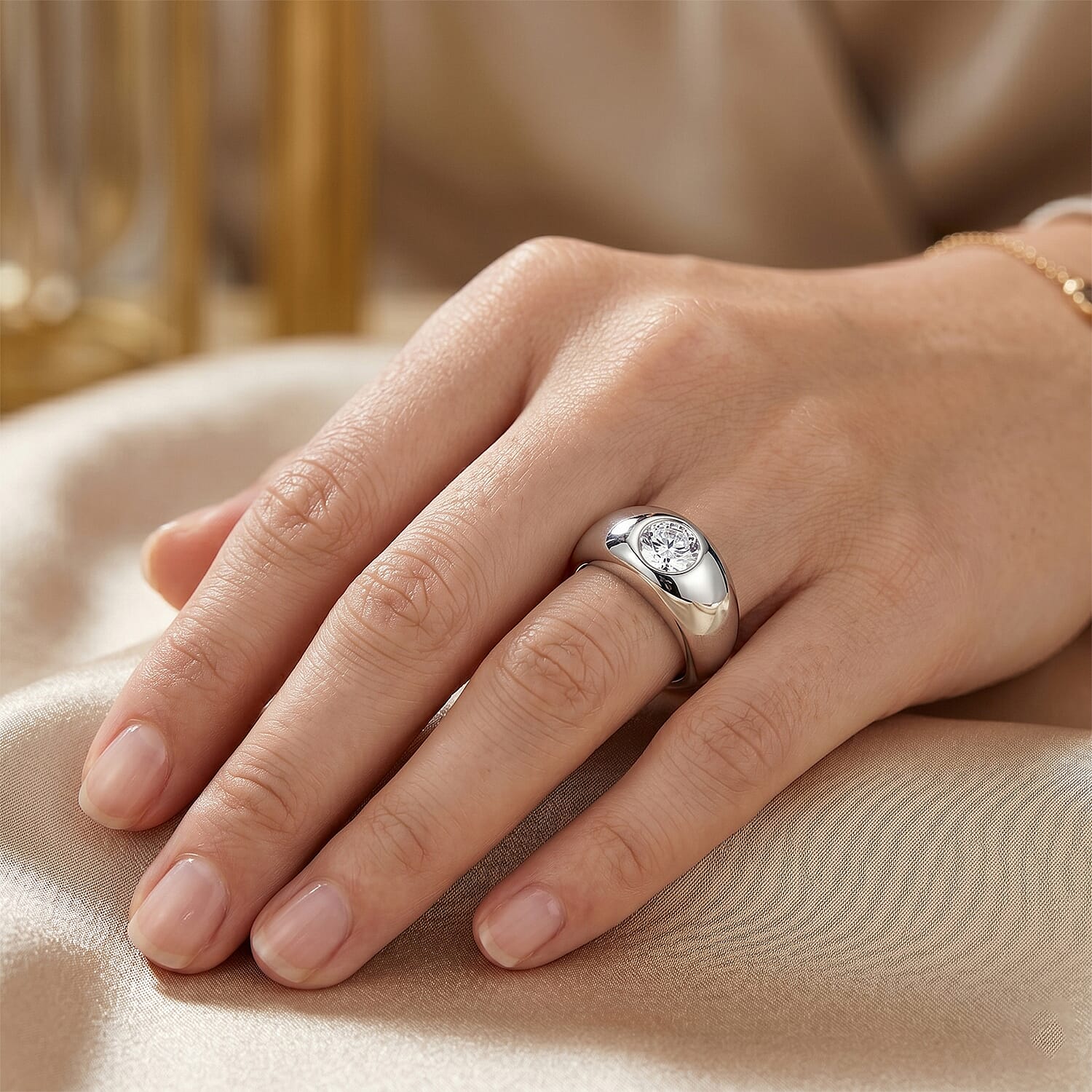 Live From Vegas - Luxuriant - Lab Grown Diamond (SI-G-H) Solitaire Band Ring in Rhodium Overlay Sterling Silver 1.00 Ct.