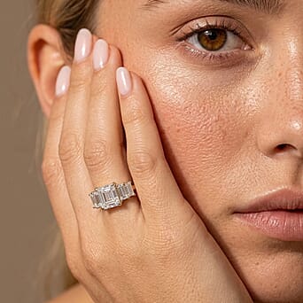 https://tjcuk.sirv.com/Products/86/3/8631609/Luxuriant-9K-Yellow-Gold-IGI-Certified-Lab-Grown-Diamond-VS-E-F-Ring-2_8631609_2.jpg?w=342&h=342