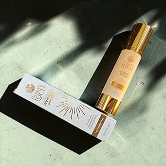 https://tjcuk.sirv.com/Products/86/3/8631792/Cr-me-Du-Loch-Invisible-SPF50-Moisturiser_8631792_1.jpg?w=342&h=342