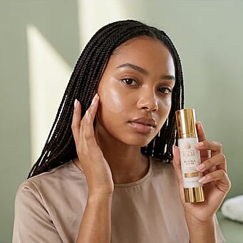 https://tjcuk.sirv.com/Products/86/3/8631792/Cr-me-Du-Loch-Invisible-SPF50-Moisturiser_8631792_2.jpg?w=342&h=342