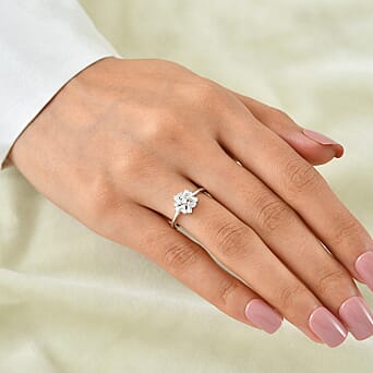 https://tjcuk.sirv.com/Products/86/3/8634776/D-Joy-Moissanite-Cluster-Ring-in-Platinum-OverlaySterling-Silver-0-659_8634776_1.jpg?w=342&h=342