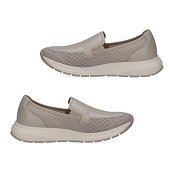 https://tjcuk.sirv.com/Products/86/3/8635333/Caprice-Ladies-Shoe-Size-38-Off-White_8635333_2.jpg?w=342&h=342