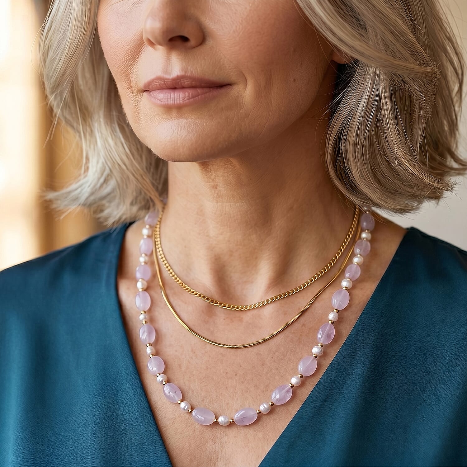 Rose Quartz & White Fresh Water Pearl Beads Necklace (Size - 20) with T Bar Clasp 120.00 Ct.