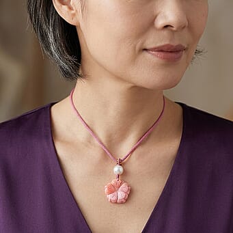 https://tjcuk.sirv.com/Products/86/4/8640811/Pink-Conch-Shell-White-Edison-Pearl-Stone-Necklace-128-000-Ct_8640811_1.jpg?w=342&h=342