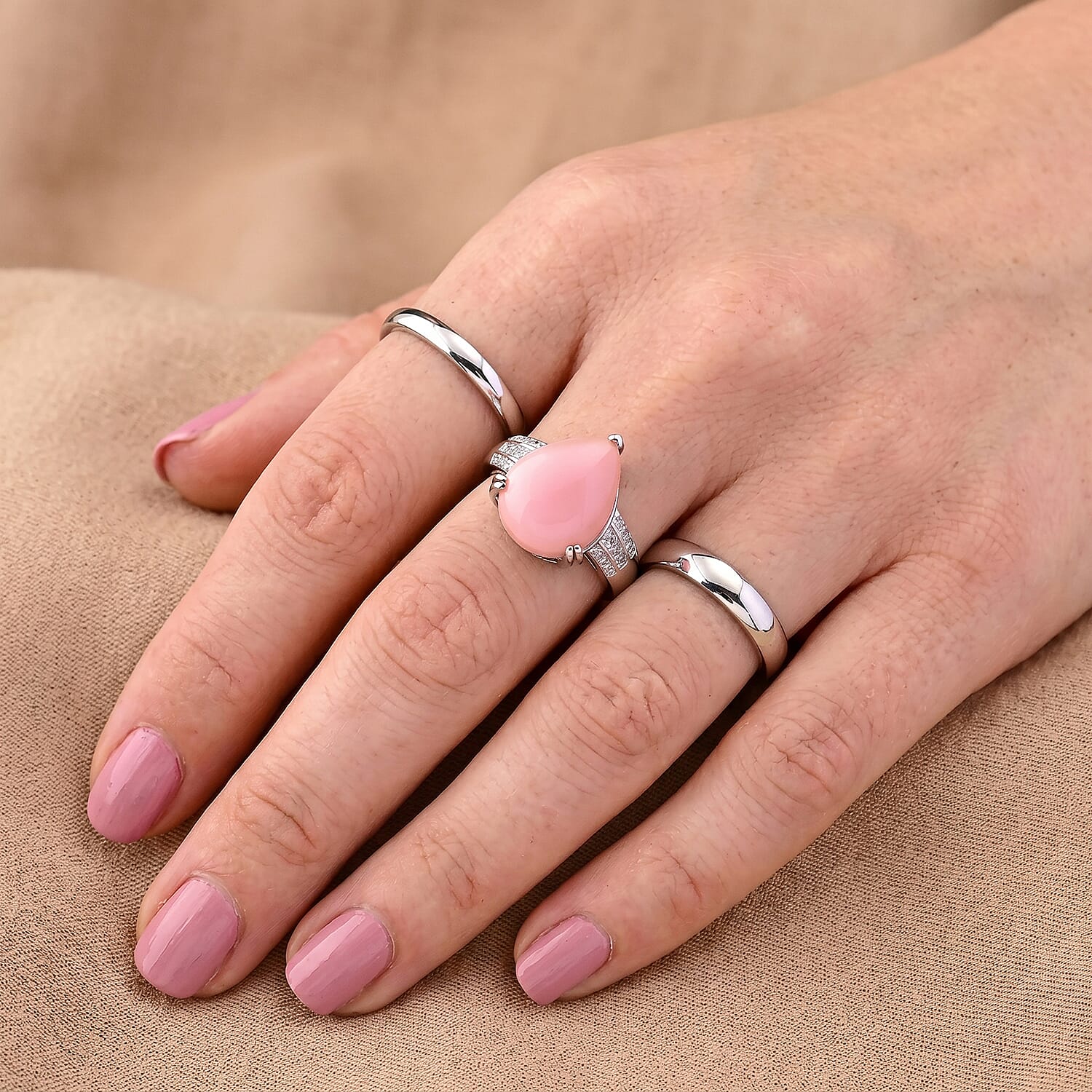 D'Joy - Pink Conch Shell & Lab Grown Diamond Ring in Rhodium Overlay Sterling Silver 5.60 Ct.