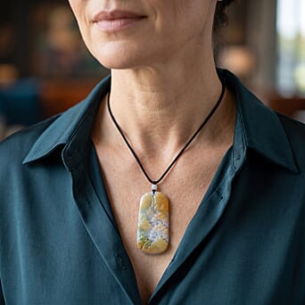https://tjcuk.sirv.com/Products/86/6/8660899/Natural-Jade-Stone-Necklace-235-000-Ct_8660899_1.jpg?w=342&h=342