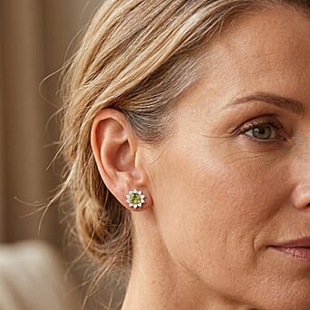 https://tjcuk.sirv.com/Products/86/6/8662794/D-Joy-Peridot-White-Zircon-Solitaire-Stud-Push-Post-Earring-in-Yellow-_8662794_1.jpg?w=342&h=342