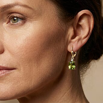 https://tjcuk.sirv.com/Products/86/6/8662884/D-Joy-Peridot-White-Zircon-Solitaire-Lever-Back-Earring-in-Yellow-Gold_8662884_1.jpg?w=342&h=342