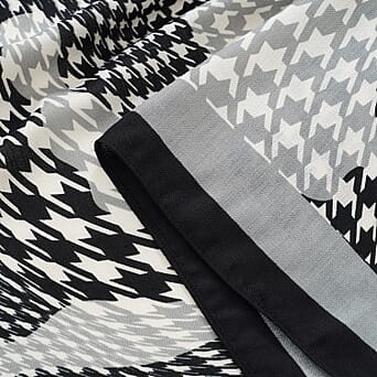 https://tjcuk.sirv.com/Products/86/7/8670606/La-Marey-Printed-Scarf_8670606_2.jpg?w=342&h=342