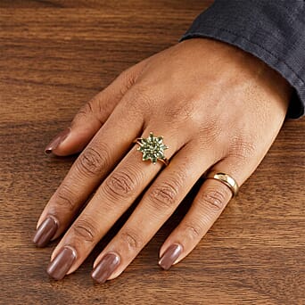https://tjcuk.sirv.com/Products/86/7/8675430/D-Joy-Natural-Green-Apatite-Ring-Sterling-Silver-2-205-Ct_8675430_2.jpg?w=342&h=342