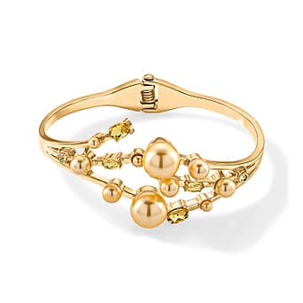 https://tjcuk.sirv.com/Products/86/7/8677134/Golden-Shell-Pearl-Crystal-Bangle-50-000-Ct_8677134.jpg?w=342&h=342