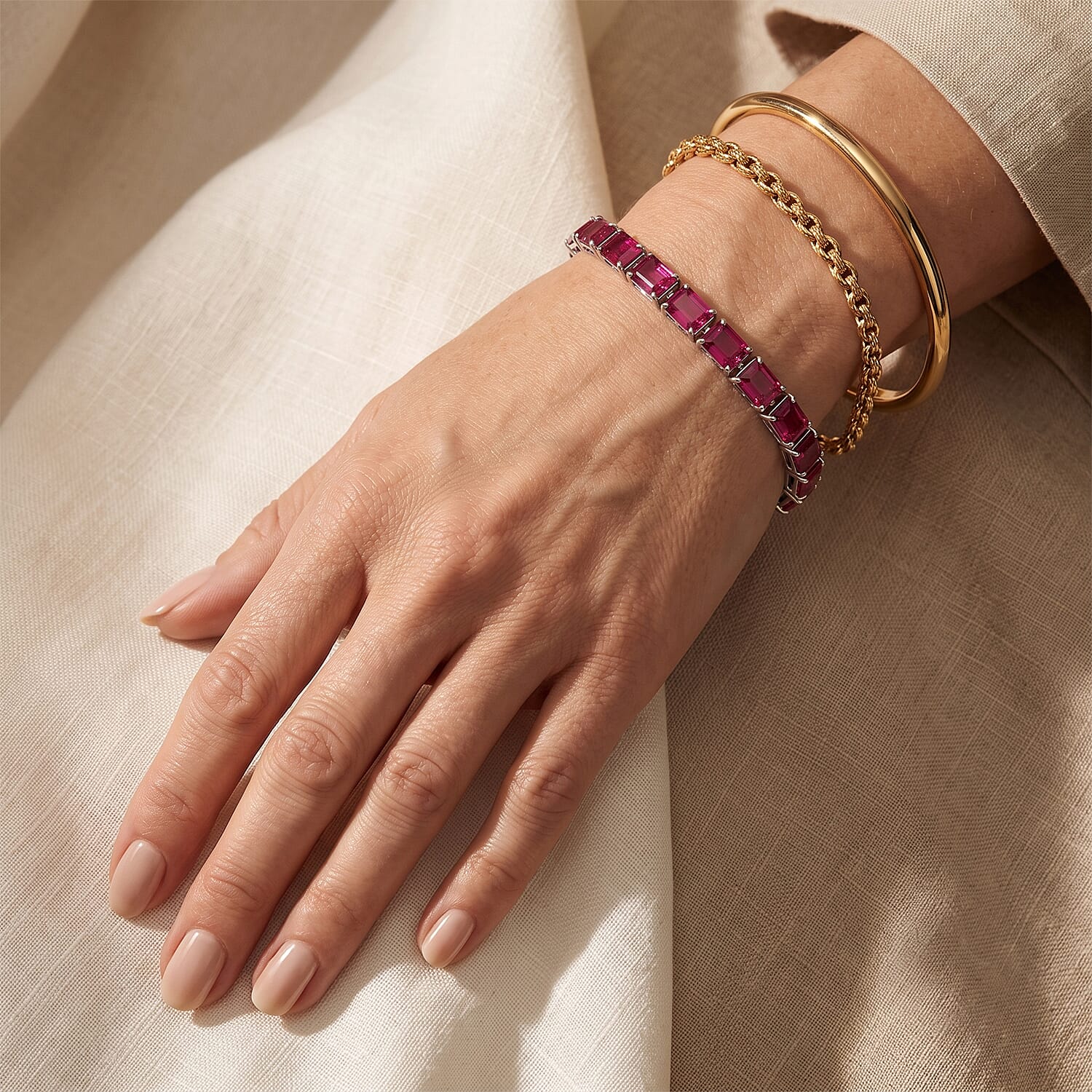 D'Joy - Fissure Filled Ruby Tennis Bracelet (Size - 7.5) in Rhodium Overlay Sterling Silver 36.00 Ct.