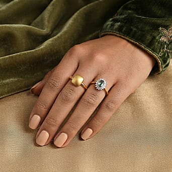 https://tjcuk.sirv.com/Products/86/9/8691769/D-Joy-Montana-Sapphire-Lab-Grown-Diamond-SI-G-H-Halo-Ring-in-18K-Verme_8691769_2.jpg?w=342&h=342
