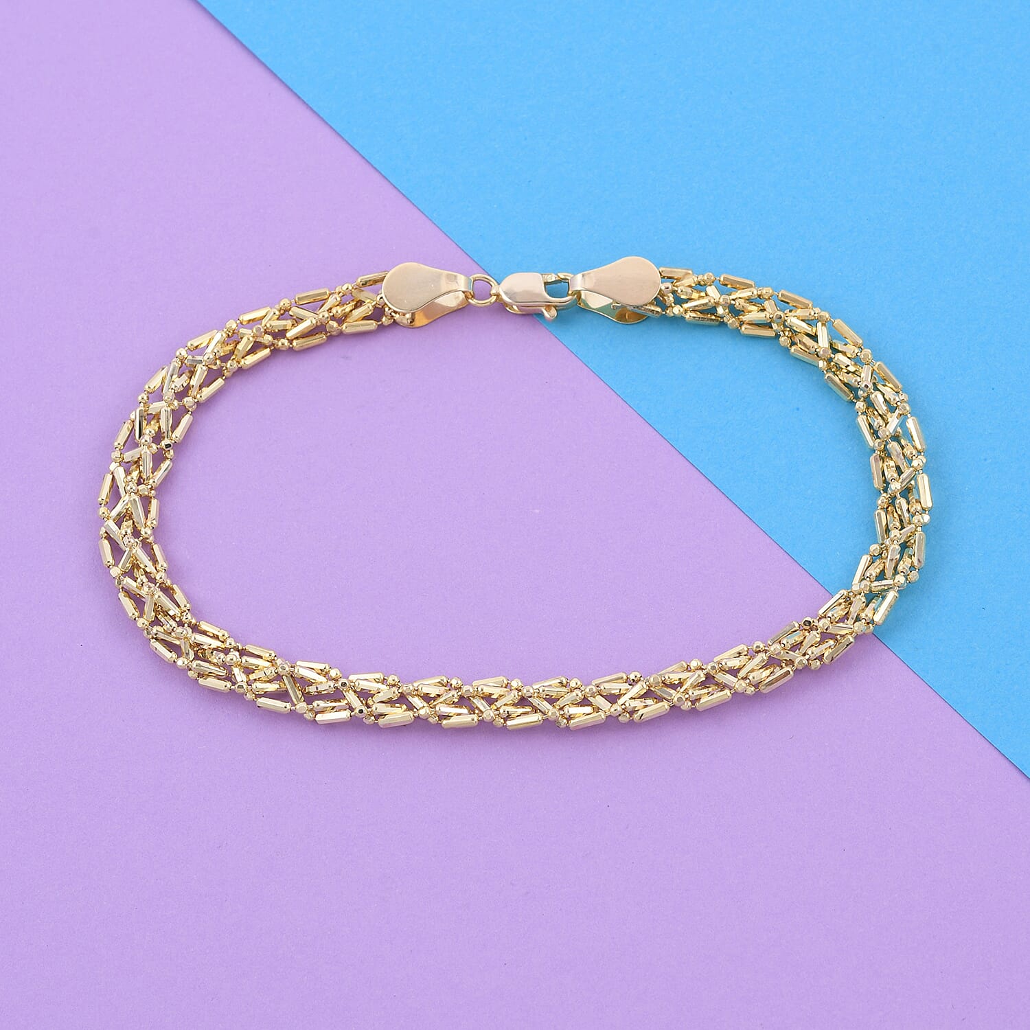 Close Out Deal - 9K Yellow Gold Barrel and Beads Twisted Bracelet (Size - 7.5) With Lobster Clasp, Gold Wt. 4.40 Gms