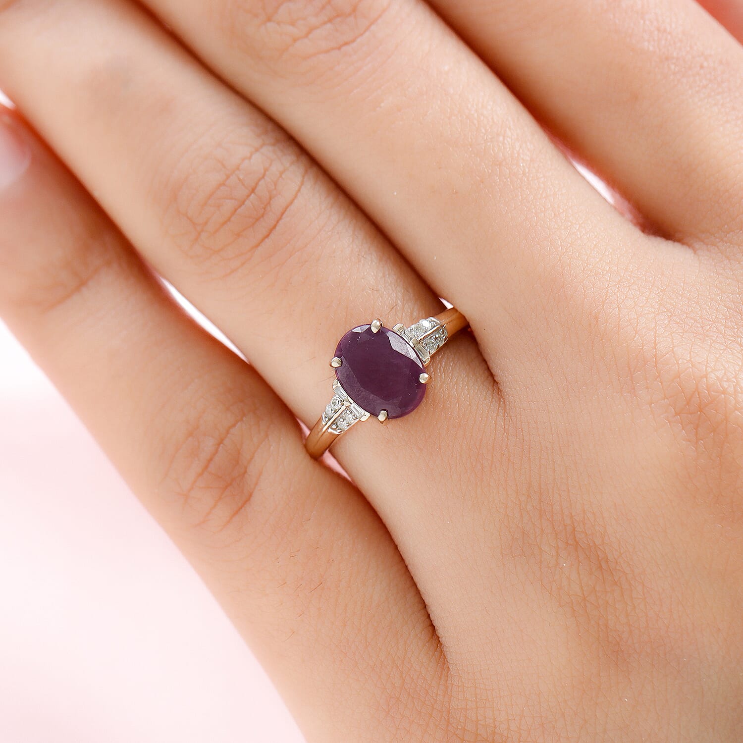 9K Yellow Gold Natural Moroccan Ruby and Diamond Ring 2.64 Ct.