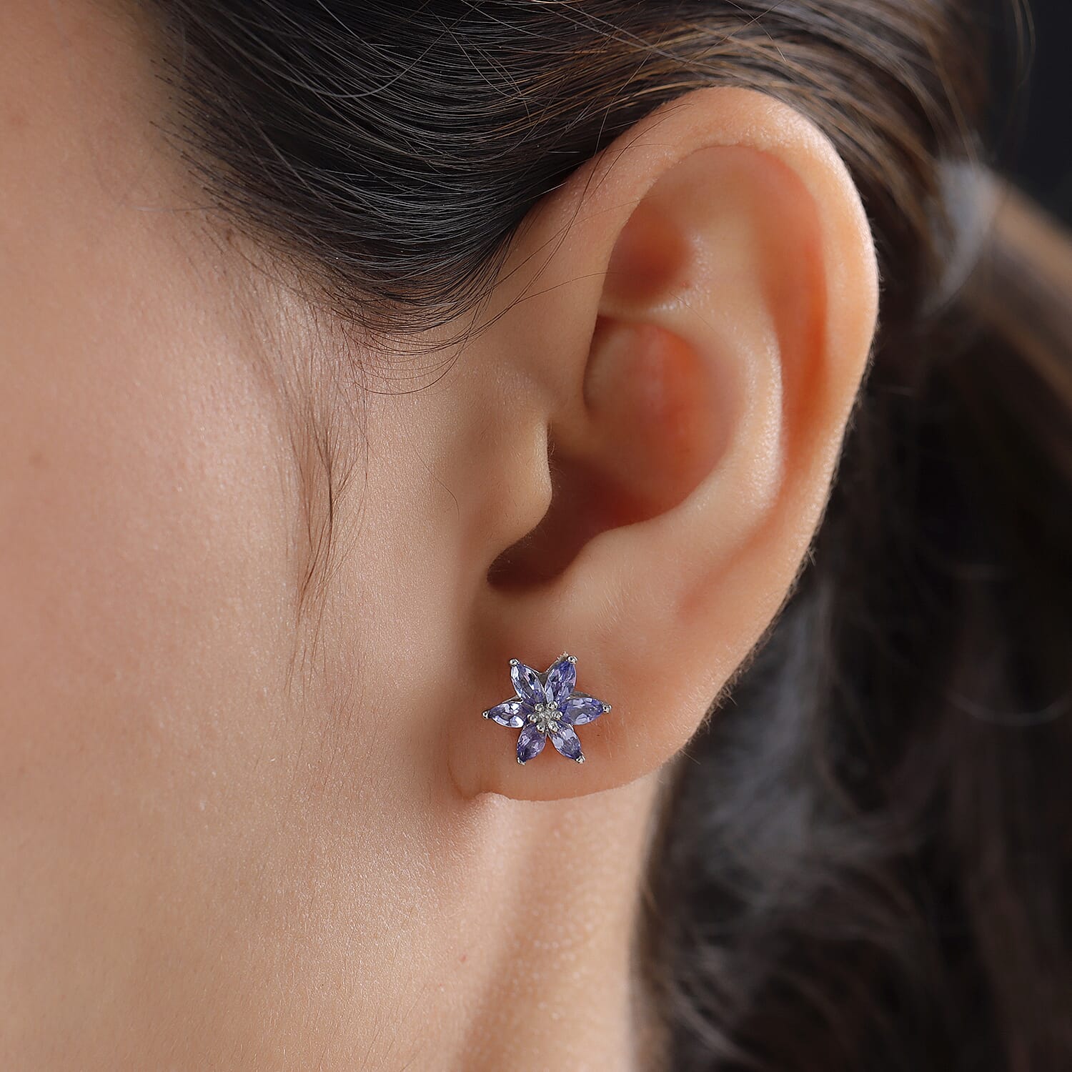 Tanzanite Floral Stud Earrings (With Push Back) in Platinum Overlay Sterling Silver 1.00 Ct.