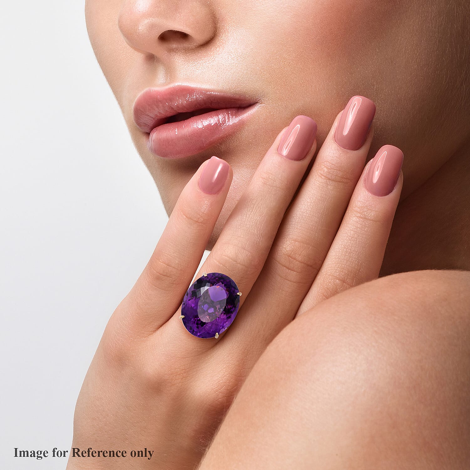 9K Yellow Gold Natural AAA Lusaka Amethyst (Oval 28x22mm) Solitaire Ring 50.00 Ct.
