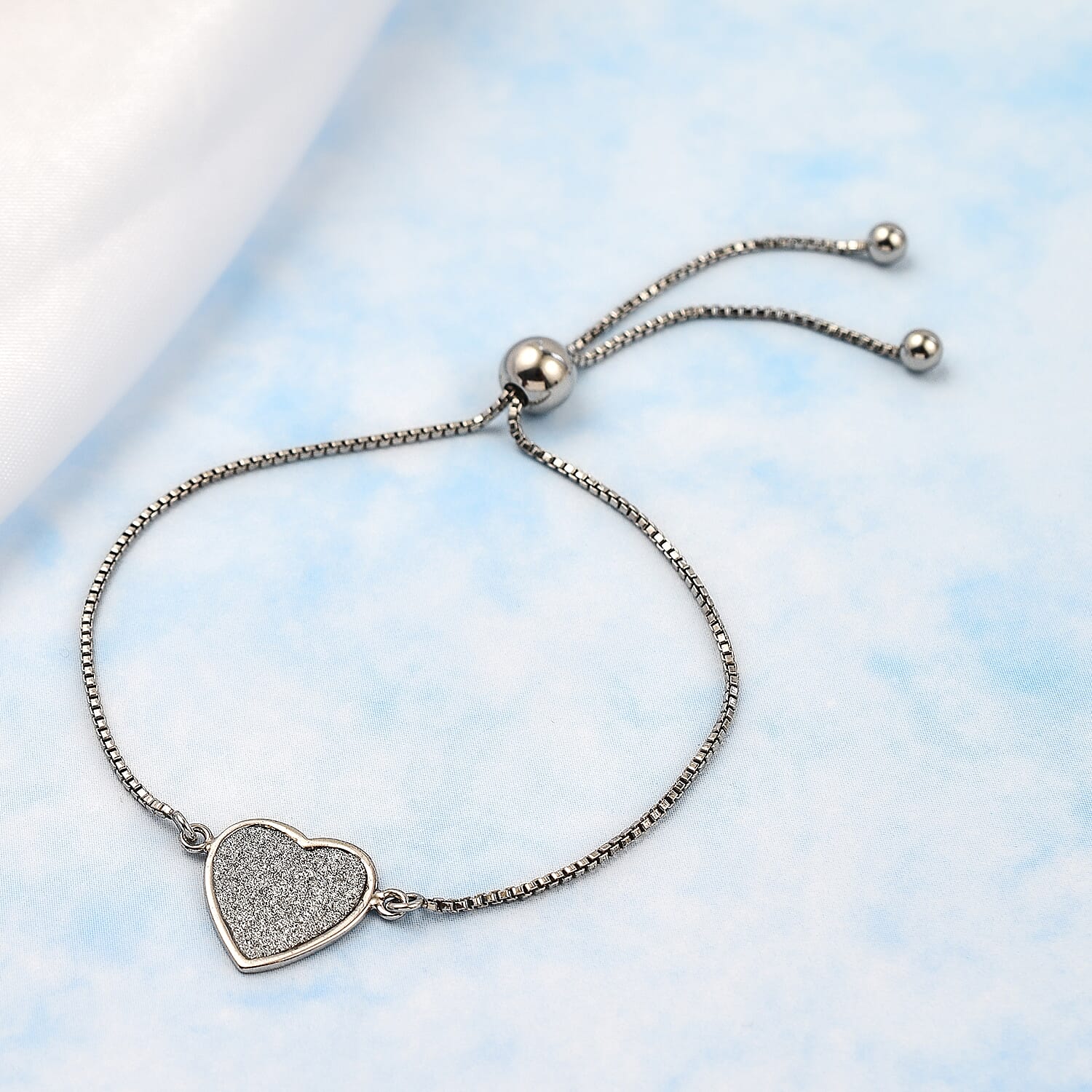 NY Closeout - White Gold Plated Sterling Silver Adjustable Heart Bracelet (Size 6.5 - 9)