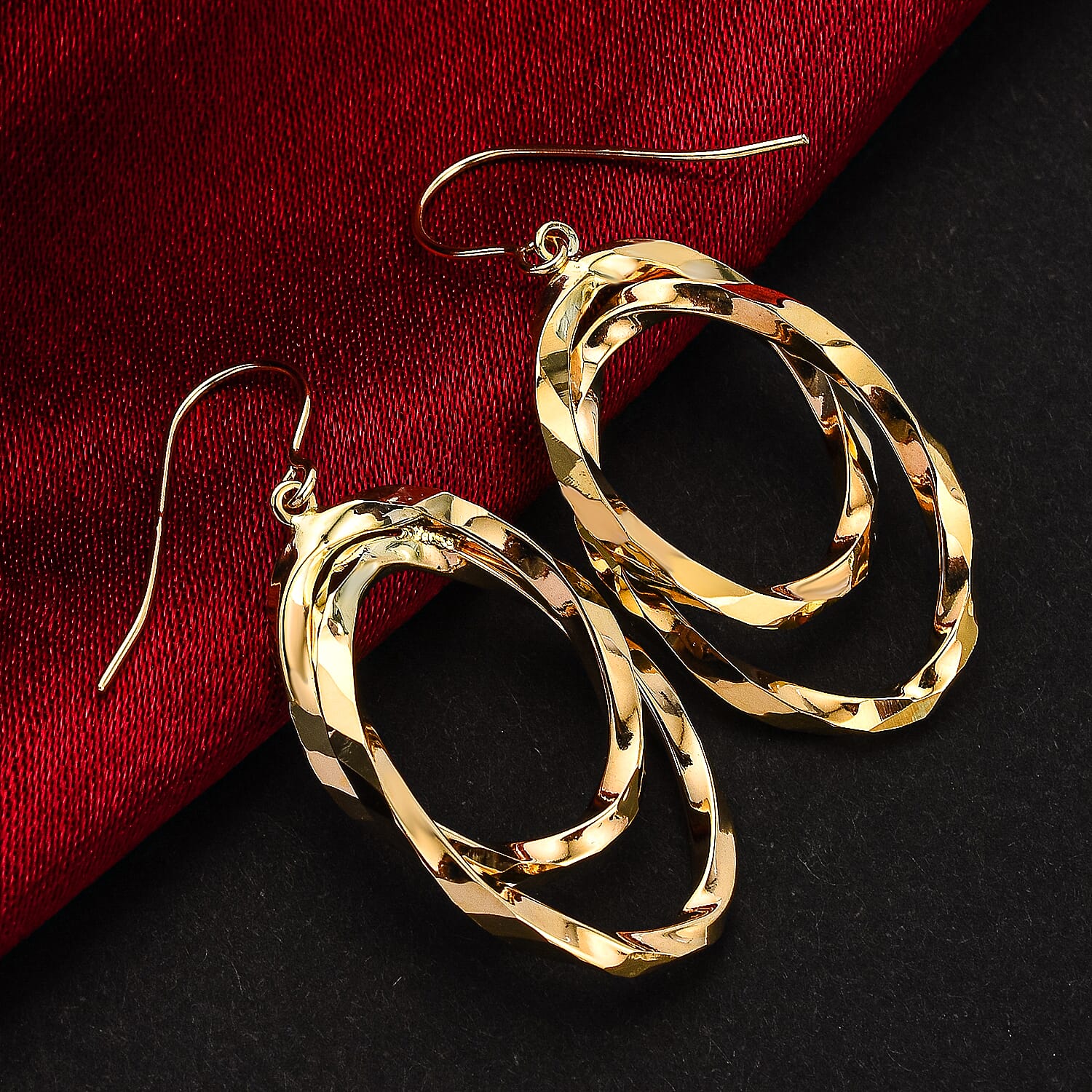 9K Yellow Gold Circle Drop Earrings (With Hook). 2.41 Grams
