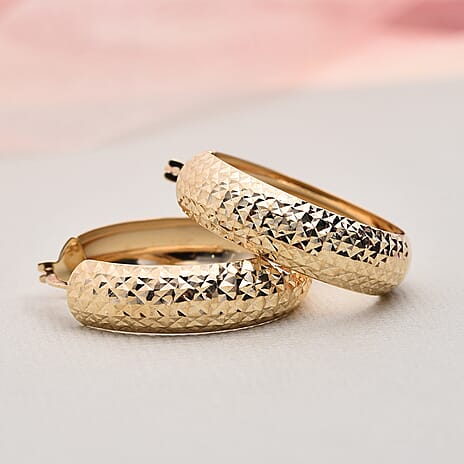 9K Yellow Gold Diamond Cut Hoop Earrings With Clasp, Gold Wt. 3.30 Gms