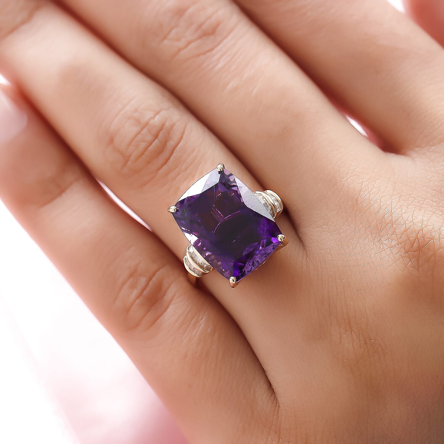 9K Yellow Gold AAA Moroccan Amethyst and Diamond Ring 10.76 Ct.
