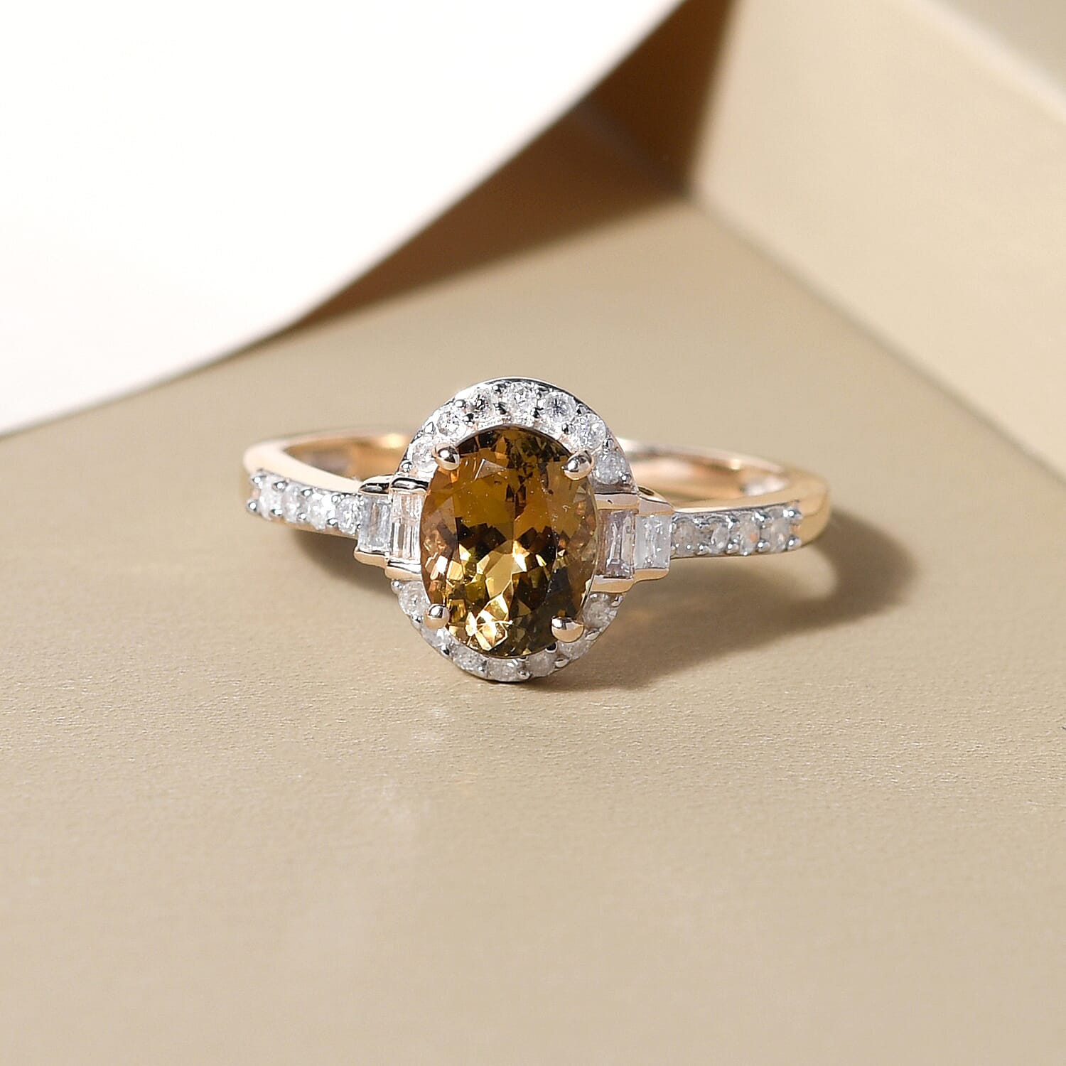 Extremely Rare - 9K Yellow Gold Yellow Tanzanite and Diamond Ring 1.50 Ct.